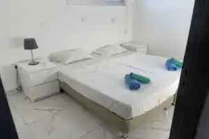 Апарт-отель «Nissi Adonis Suites», Айя-Напа