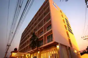 B2 Premier & Resort, Чианг Май