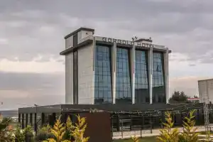 Görgülü Hotel, Кешан