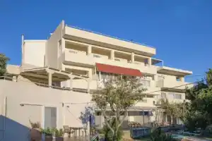 Antonis Apts - Physio Fitness Retreats, Плакиас