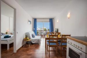 310 Apartment with Great Location in Las Americas, Плайя де лас Америкас