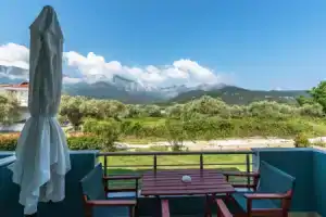 Zeus Apartments, Скала-Потамиас