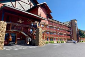 Riverchase Lodge, Пиджен-Форж