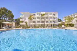 Апарт-отель «Prinsotel La Pineda», Кала-Раджада