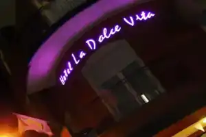Отель «La Dolce Vita», Римини