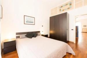 Garibaldi Centro - East End Apartments, Бари