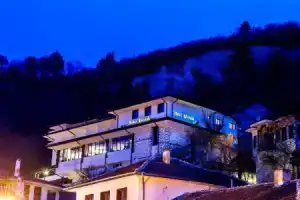 Hotel «Melnik», Мельник