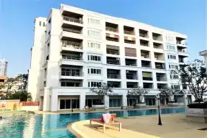 Platinum Suites Studio Condo Jomtien, Джомтьен