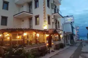 Отель «lİMon Otel FoÇa», Фоча