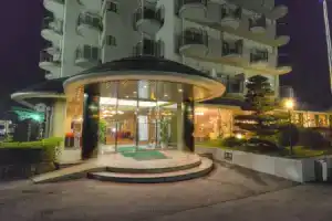 Shin Kabakawa Kanko Hotel, Такамацу