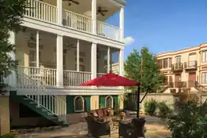 Azalea Inn and Villas, Саванна