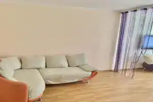 Апартаменты в микрорайоне Марьинский