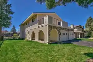 2148 Inverness Drive 3 Bedroom Home, Саут-Лейк-Тахо