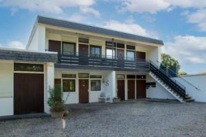 An der Allee 25 _Kleine Auszeit_, Даме