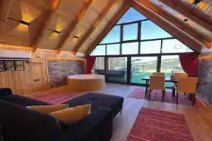Aurora Suit Bungalov, Ардешен