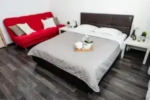 Good House (Гуд Хаус) на улице Токарей 27/2, Екатеринбург