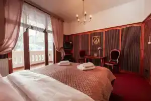Hotel «Litovel», Лугачовице