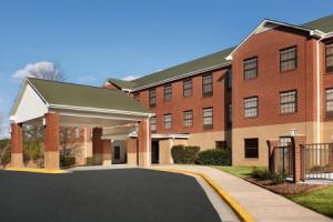 Four Points by Sheraton Raleigh Arena, Роли