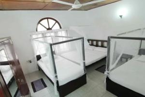 Хостел «2in1», Канди