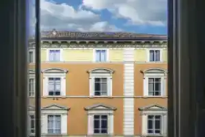 Hotel «Donatello», Болонья