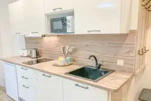 Sun City Apartments (Сан Сити Апартментс) на улице Ленина 6, Светлогорск