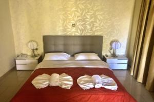 Paradice Holidays for 3, Ставрос