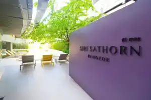 Отель «Siri Sathorn Bangkok By Uhg - Sha Extra Plus», Бангкок