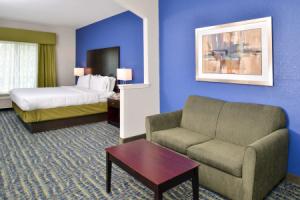 Holiday Inn Express Hotel & Suites San Antonio by IHG, Сан-Антонио