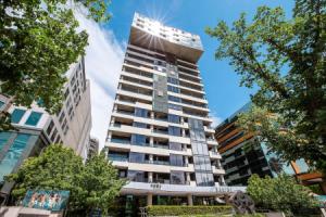 Отель «Mantra St Kilda Road», Мельбурн