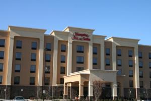 Отель «Hampton Inn & Suites Nashville at Opryland», Нэшвилл