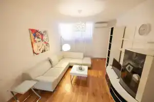 Modern City Apartment, Задар