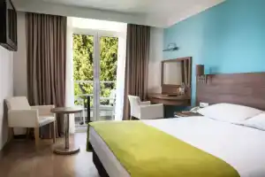 Hotel «Astarea», Млини