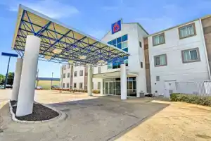 Motel «6-Killeen, TX», Килин