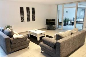Neueingerichtete 106 qm Wohnung mit Smart TV, Бад-Кройцнах