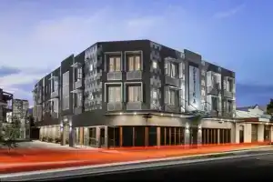 Attika Boutique Hotel Apartments, Перт