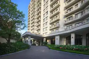 Отель «Elegant Suites Westlake», Ханой