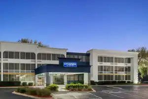 Отель «Best Western Plus Lower South End», Шарлотт