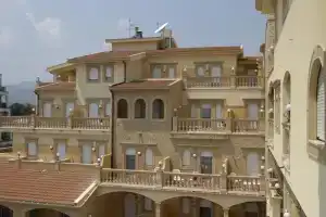 Джиардини-Наксос - Гостиницы