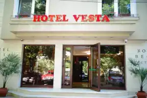 Vesta Hotel, Монтана