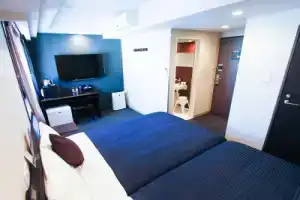 Hotel «Livemax Shinsaibashi-East», Осака