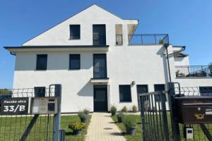 Fecskefészek Apartman, Кестхей