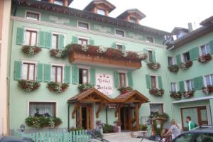 Hotel «Bertoldi», Magrè