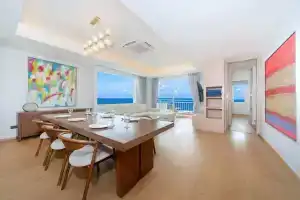 Sea View Chic Design 2BR Karon Condo 16C, Карон