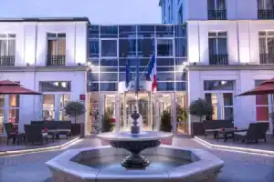 Hotel «Vacances Bleues Villa Modigliani», Париж