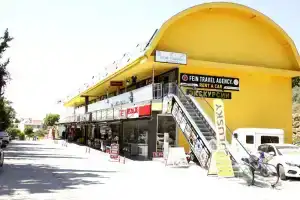 Lofts Alanya Lina, Окурджалар