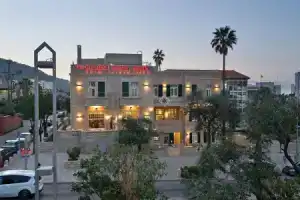 The Colony Hotel, Хайфа