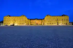 City Hotel Würzburg, Вюрцбург