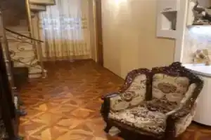 Mari's Home, Кутаиси