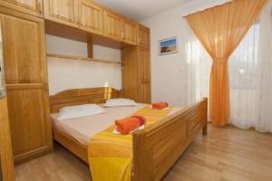 Apartment Almera N5, Макарска