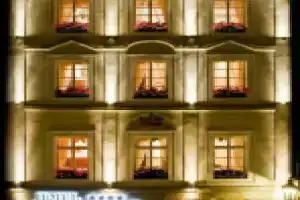 Hotel «U Zlateho Stromu», Прага